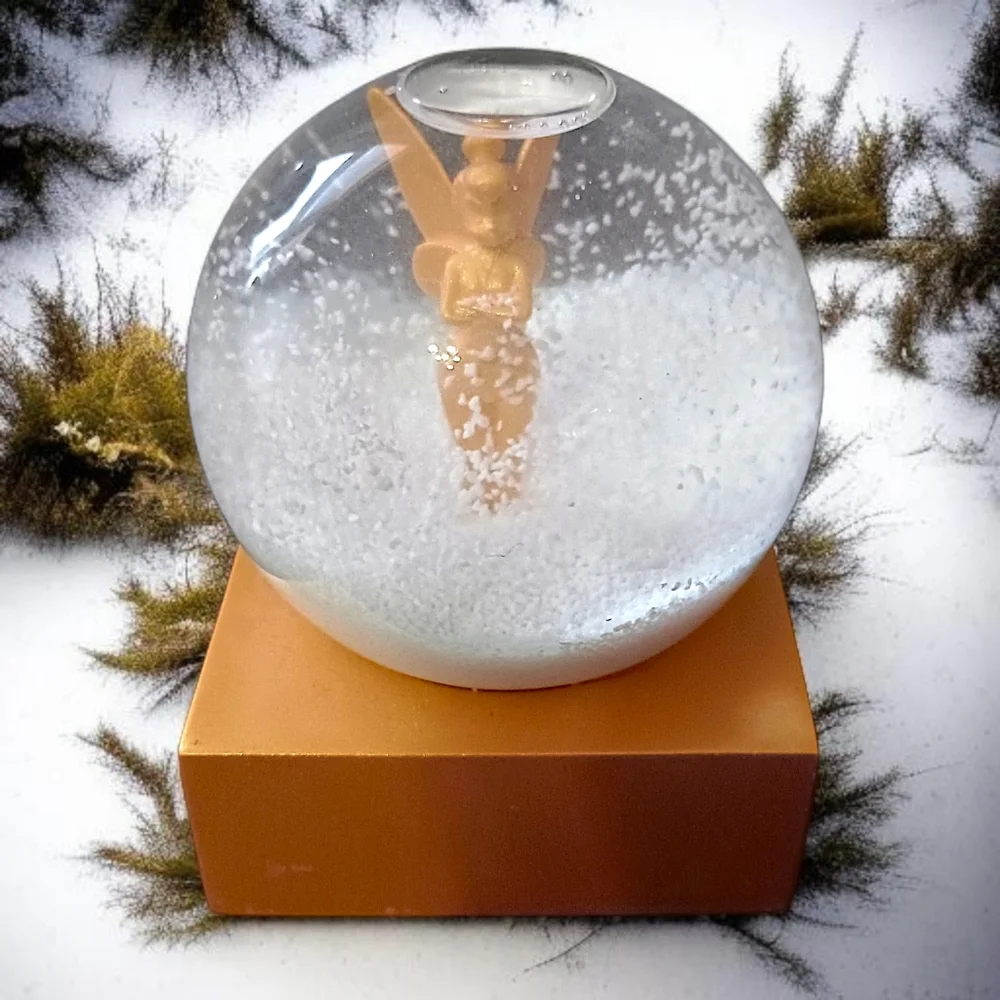 Disney Tinker Bell Snowglobe Tink 2021‎ Christmas Xmas Holiday Peter Pan Golden